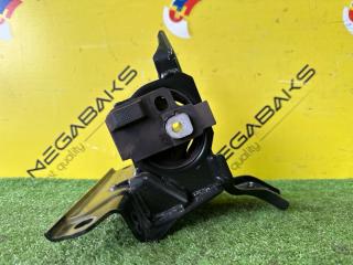 Подушка двигателя левая передняя TOYOTA COROLLA CROSS ZSG10 2ZR-FAE 1237237360 1 ракурс