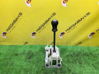 Рычаг переключения кпп TOYOTA VITZ NCP131 1NZ-FE 3353052210 1 ракурс