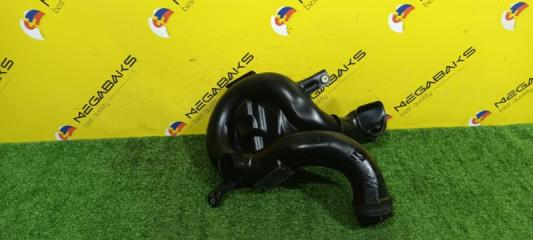 Воздухозаборник TOYOTA VOXY ZRR80 3ZR-FAE 17752-37140 3 ракурс