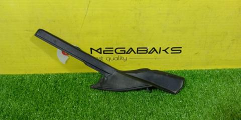 Уголок жабо правый TOYOTA COROLLA CROSS ZSG10 2ZR-FAE 53823-16010 1 ракурс