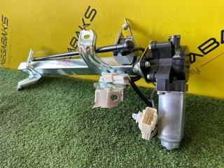 Доводчик двери пятой SUBARU FORESTER SJ5 8301001090 2 ракурс