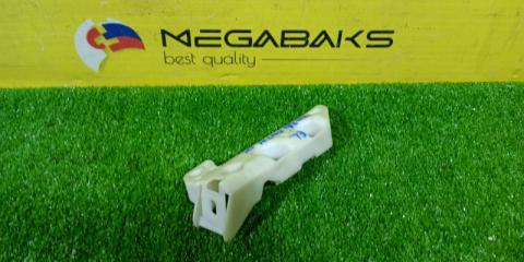 Крепление бампера левое переднее NISSAN X-TRAIL DNT31 M9R 622233UB0A 2 ракурс
