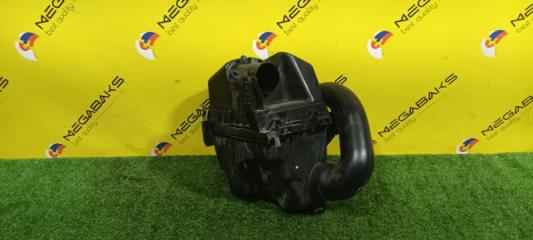 Корпус воздушного фильтра TOYOTA PROBOX NCP165 1NZ-FE 1770121100 3 ракурс