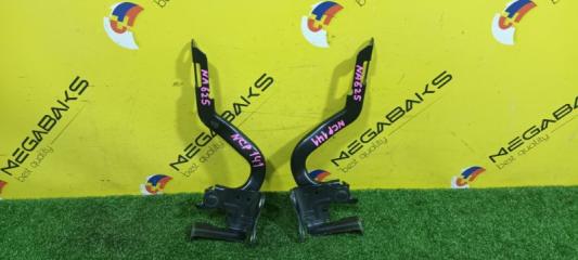 Петля капота TOYOTA SPADE NCP141 1NZ-FE 5342052390 1 ракурс