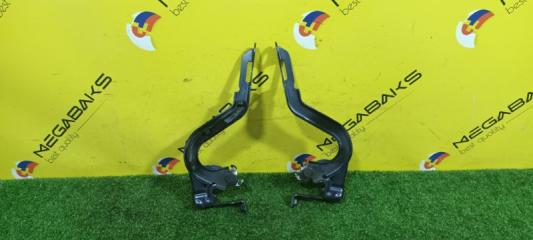 Петля капота TOYOTA SPADE NCP141 1NZ-FE 5342052390 2 ракурс