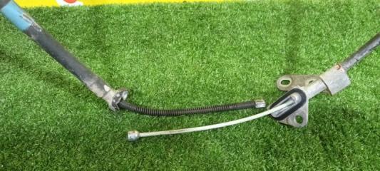 Тросик ручника правый TOYOTA PROBOX NCP165 1NZ-FE 4641052110 2 ракурс