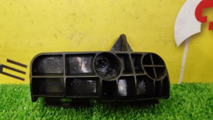 Крепление бампера правое заднее TOYOTA AURIS NZE154H 52562-12110 2 ракурс