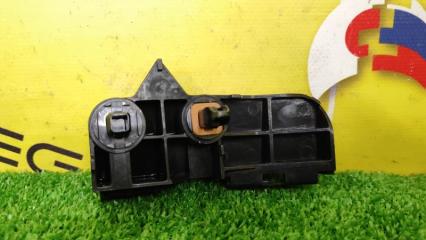 Крепление бампера правое заднее TOYOTA AURIS NZE154H 52562-12110 4 ракурс