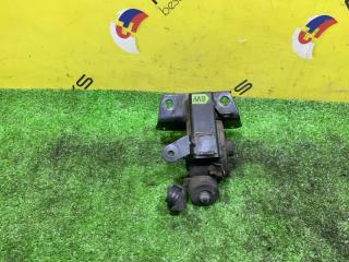 Подушка двигателя левая передняя TOYOTA AVENSIS AZT250 1AZ-FSE 123720H080 2 ракурс