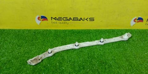 Крепление бампера правое заднее TOYOTA ISIS ANM15 1AZ-FSE 52155-44061 3 ракурс