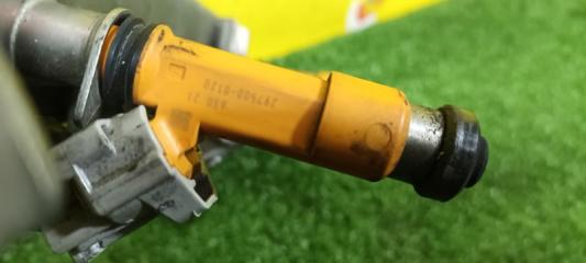 Инжектор SUZUKI SWIFT ZD11S M13A 297500-0120 3 ракурс