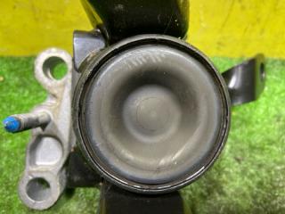 Подушка двигателя правая передняя TOYOTA YARIS MXPA10 M15A 1230515100 3 ракурс