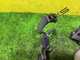 Петля капота TOYOTA TANK M900A 53401B1060 2 ракурс Петля капота TOYOTA TANK M900A 53401B1060 2 ракурс