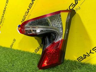 Стоп-вставка правая TOYOTA C-HR NGX10 81580-F4021 1 ракурс