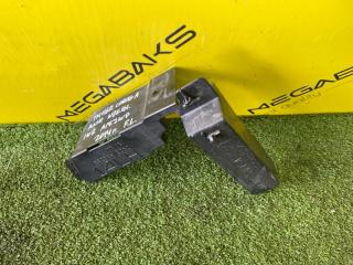 Защита радиатора левая TOYOTA COROLLA AXIO NZE161 1NZ-FE 53286-12090 2 ракурс