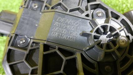Педаль подачи топлива TOYOTA YARIS MXPA10 M15A 78110K0011 3 ракурс