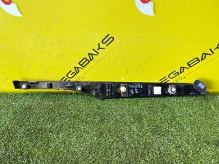 Накладка на багажник правая задняя TOYOTA COROLLA CROSS ZSG10 2ZR-FAE 62505-16020 5 ракурс