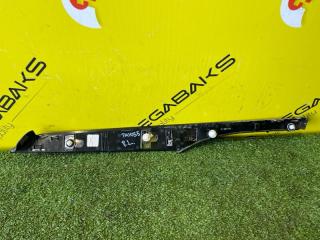 Накладка на багажник левая задняя TOYOTA COROLLA CROSS ZSG10 2ZR-FAE 62506-16020 5 ракурс