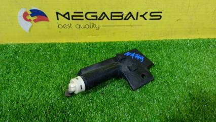 Форсунка омывателя левая SUBARU LEGACY BRM FB25 86636AJ160 2 ракурс
