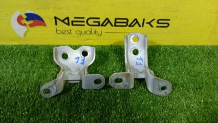 Петля дверная левая передняя TOYOTA COROLLA NZE124 1NZ-FE 6872012150 1 ракурс