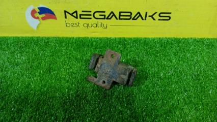 Подушка навесного оборудования TOYOTA ESTIMA TCR20 2TZ-FZE 1698276040 3 ракурс