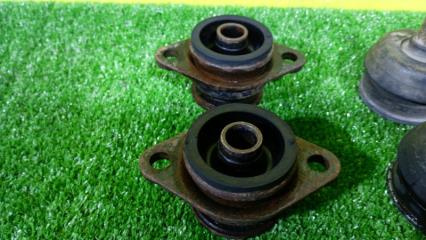 Подушка кузова TOYOTA HILUX SURF RZN185 3RZ-FE 2 ракурс