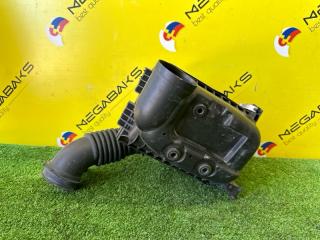 Корпус воздушного фильтра TOYOTA AVENSIS ZRT272 3ZR-FAE 177050T051 3 ракурс Корпус воздушного фильтра TOYOTA AVENSIS ZRT272 3ZR-FAE 177050T051 3 ракурс