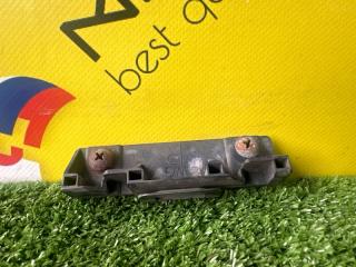 Крепление бампера правое переднее SUBARU IMPREZA GG2 EJ152 57707FE200 2 ракурс