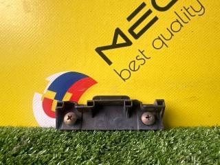 Крепление бампера левое переднее SUBARU IMPREZA GG2 EJ152 57707FE210 2 ракурс