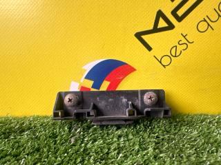 Крепление бампера правое переднее SUBARU IMPREZA GG3 EJ152 57707FE200 2 ракурс