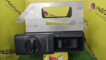 Cd-чейнджер MERCEDES-BENZ S-CLASS W220 A2208200989 1 ракурс