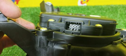 Мотор охлаждения батареи HONDA CR-Z ZF1 1J816-RMX-003 4 ракурс