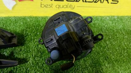 Туманка левая TOYOTA VOXY ZRR70 3ZR-FAE 5212828160 3 ракурс