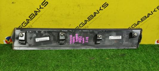 Накладка на крыло правая задняя TOYOTA TANK M900A 1KR-FE 68345B1010 3 ракурс
