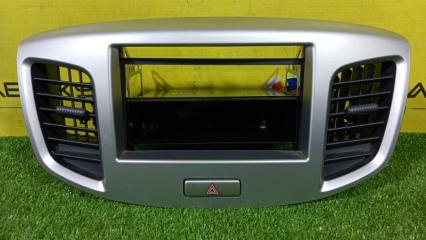 Консоль магнитофона SUZUKI WAGON R MH44S 7382172M0 2 ракурс