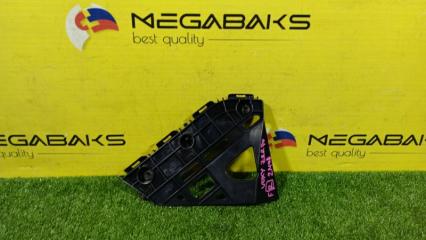 Крепление бампера правое переднее TOYOTA VOXY ZRR70 5211528190 1 ракурс