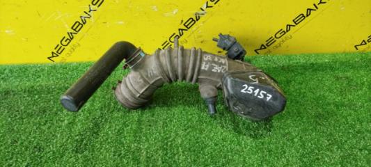 Патрубок воздушного фильтра TOYOTA CAMRY ACV30 2AZ-FE 1788028140 2 ракурс