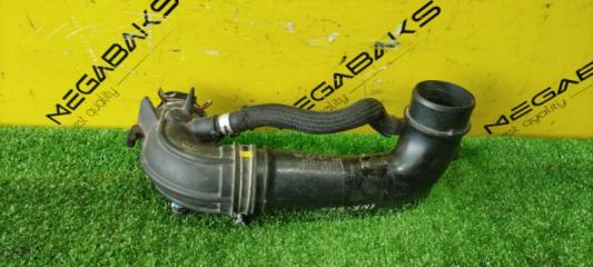 Патрубок воздушного фильтра TOYOTA VITZ NSP130 1NR-FKE 1788247040 2 ракурс