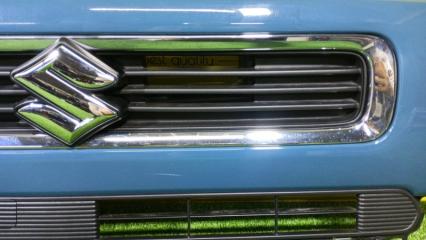 Решетка радиатора SUZUKI HUSTLER MR52S 7172159S0 2 ракурс