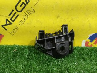 Крепление бампера левое заднее TOYOTA YARIS MXPA10 M15A 52156K0010 3 ракурс