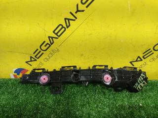 Крепление бампера правое заднее TOYOTA YARIS MXPA10 M15A 52575K0010 1 ракурс