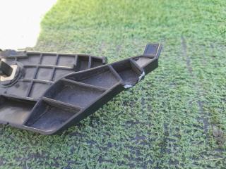 Крепление бампера левое заднее TOYOTA IST NCP115 1NZ-FE 5257652130 3 ракурс