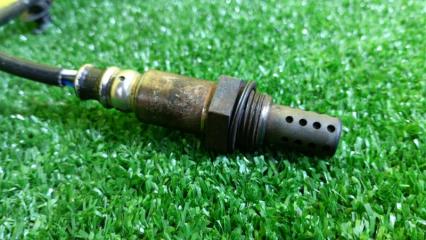 Лямбда-зонд SUBARU FORESTER SH5 EJ204 22690AA590 2 ракурс