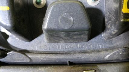 Решетка радиатора HONDA FIT GE8 L15A 71121TF0AJ010 5 ракурс