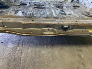 Rear cut NISSAN SAFARI Y61 5 ракурс