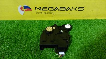 Сервопривод заслонок печки TOYOTA C-HR ZYX11 2ZR-FXE 0638009004 1 ракурс