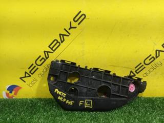 Крепление бампера левое переднее TOYOTA PORTE NCP 145 1NZ-FE 5253652160 1 ракурс