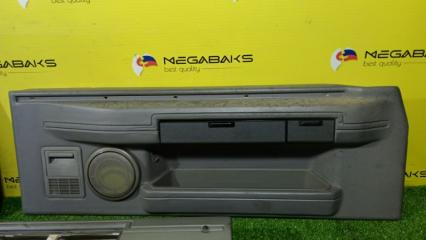 Обшивка салона задняя MAZDA BONGO SSF8W 3 ракурс
