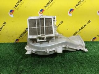 Мотор печки ISUZU ELF NJS85 4JJ1 4 ракурс Мотор печки ISUZU ELF NJS85 4JJ1 4 ракурс