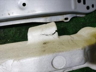 Жесткость бампера передняя TOYOTA COROLLA FIELDER NKE165 1NZ-FXE 5213152250 2 ракурс
